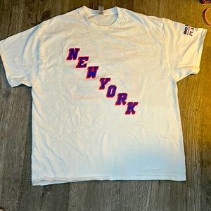 (NEW) Vintage Graphic T-Shirt | New York Rangers 2022 Playoffs Oversized Vintage